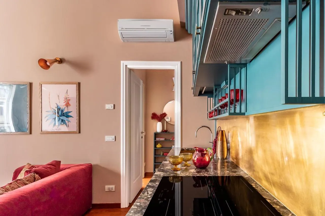 Atelier De Charme In Brera-Duomo Apartment Milan