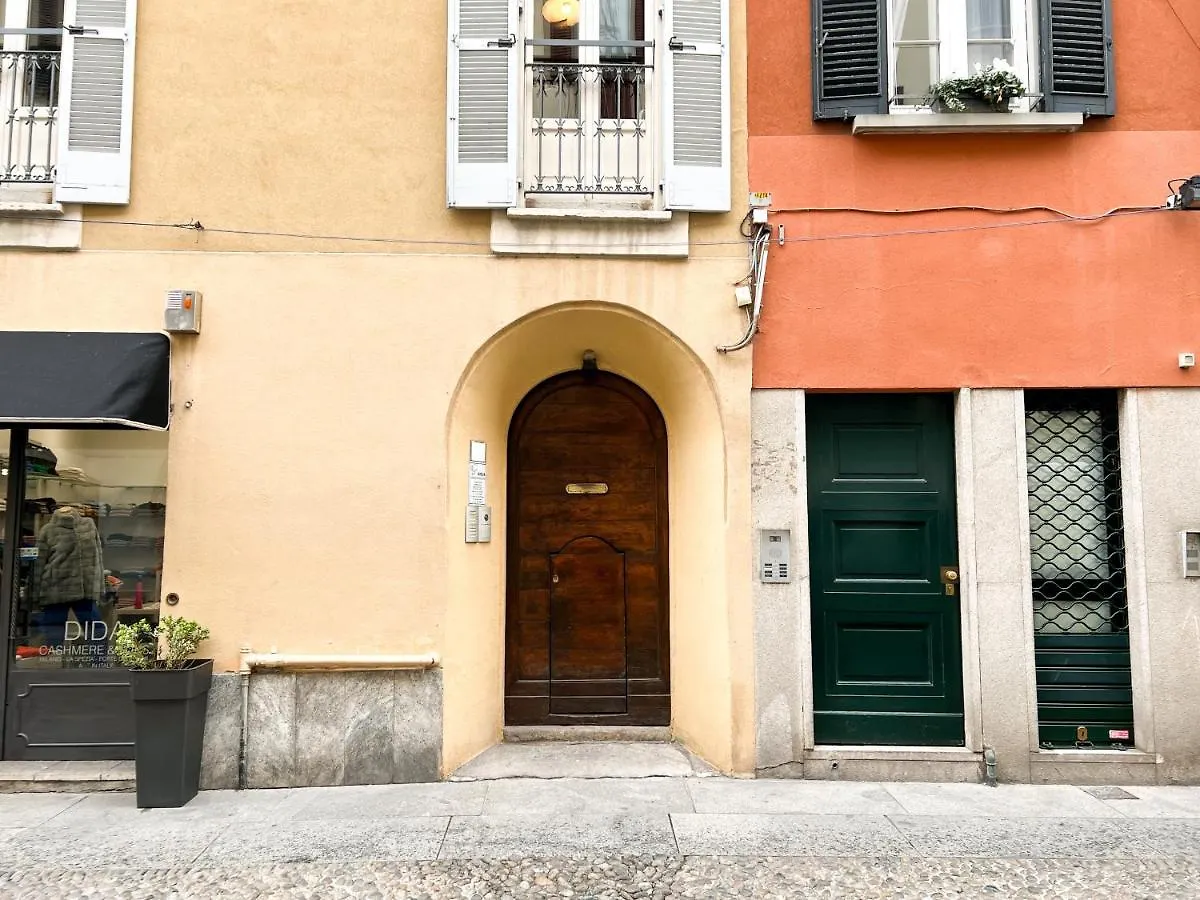 Atelier De Charme In Brera-Duomo Apartment Milan